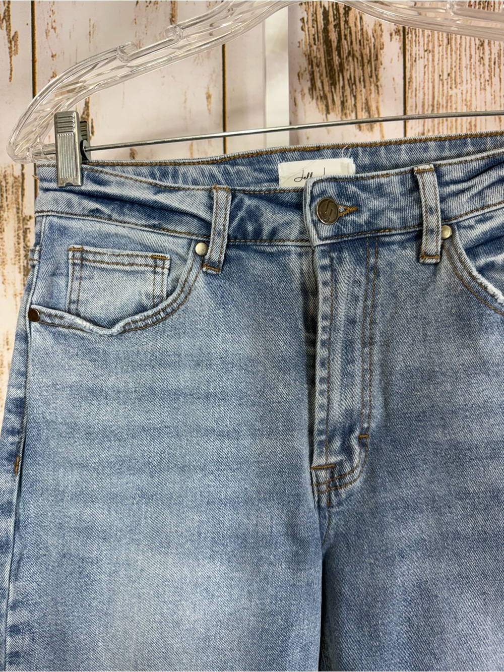 Jelly Jeans, Stone Wash Mom Jeans. Size 7. In excellent condition! - Picture 2 of 7